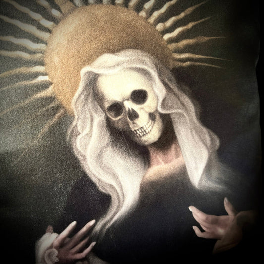 Madone Macabre. Housse de coussin