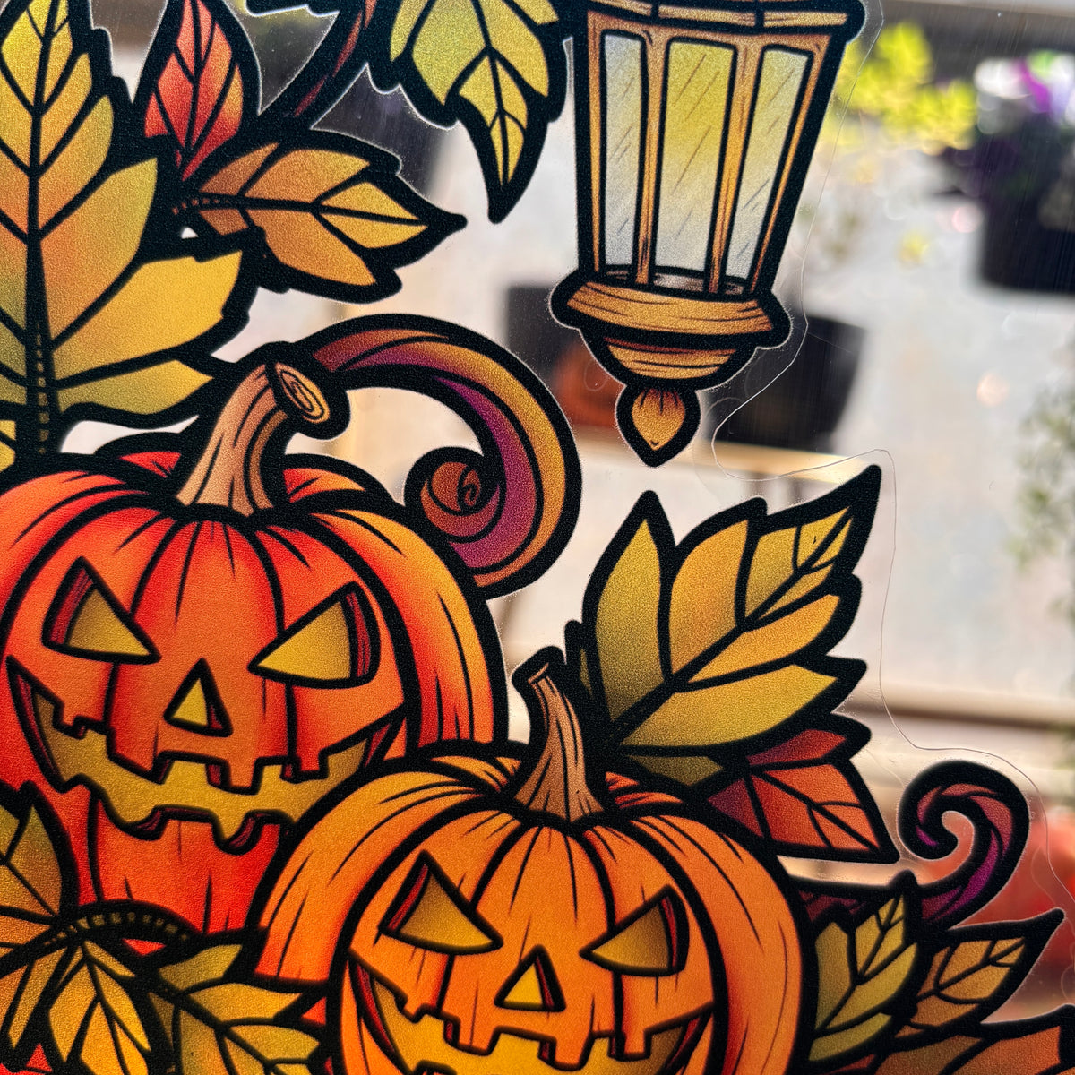 Nuit d’octobre. Stickers fenêtre vitrail. Citrouilles & toile d’araignée. Décoration repositionnable à découper