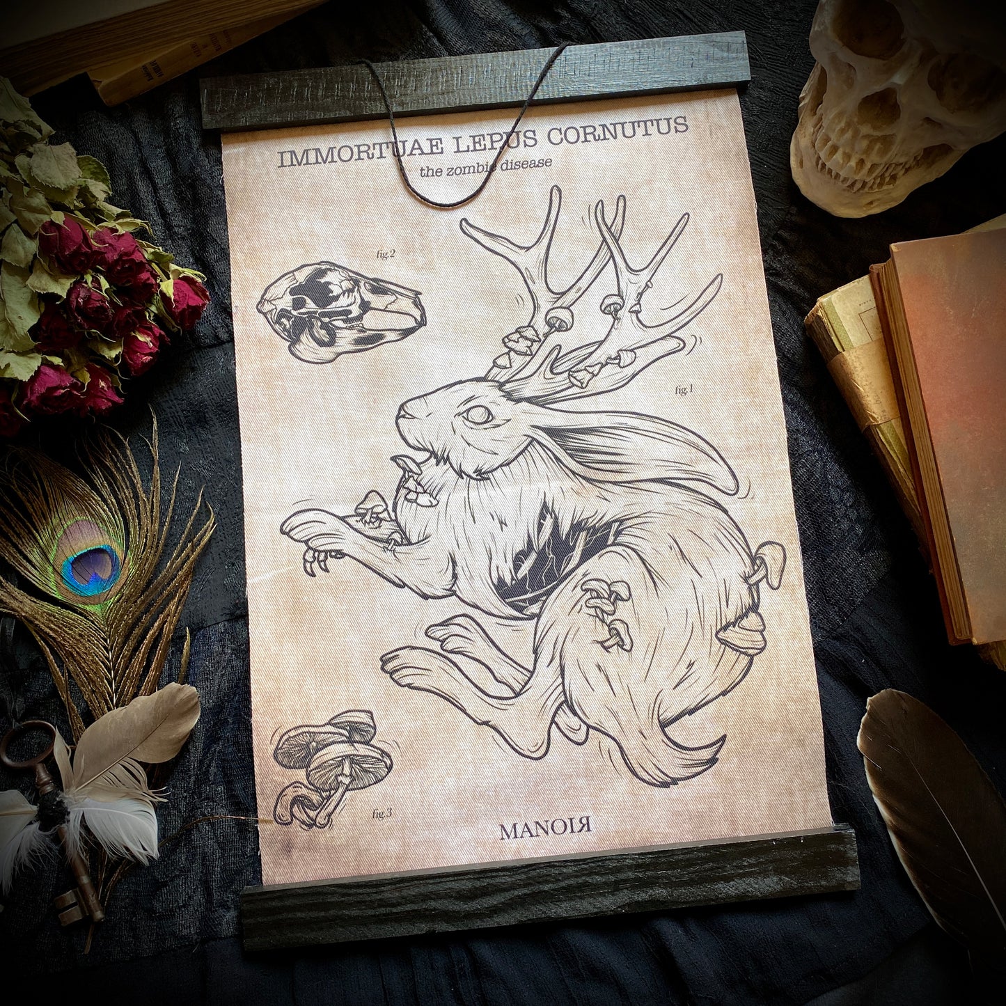 Zombie Lepus Cornutus. Poster en tissu et bois de pin. Largeur 28 cm