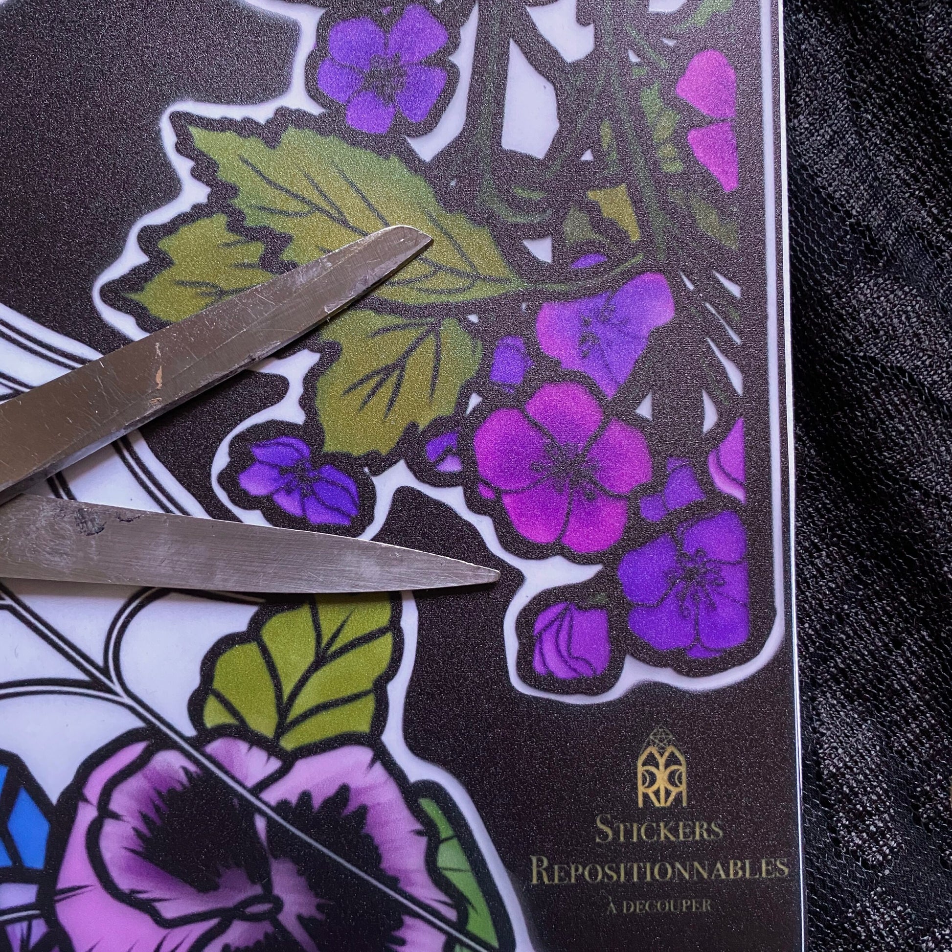 Pensées d'araignée. Stickers repositionnables. A4 à découper.