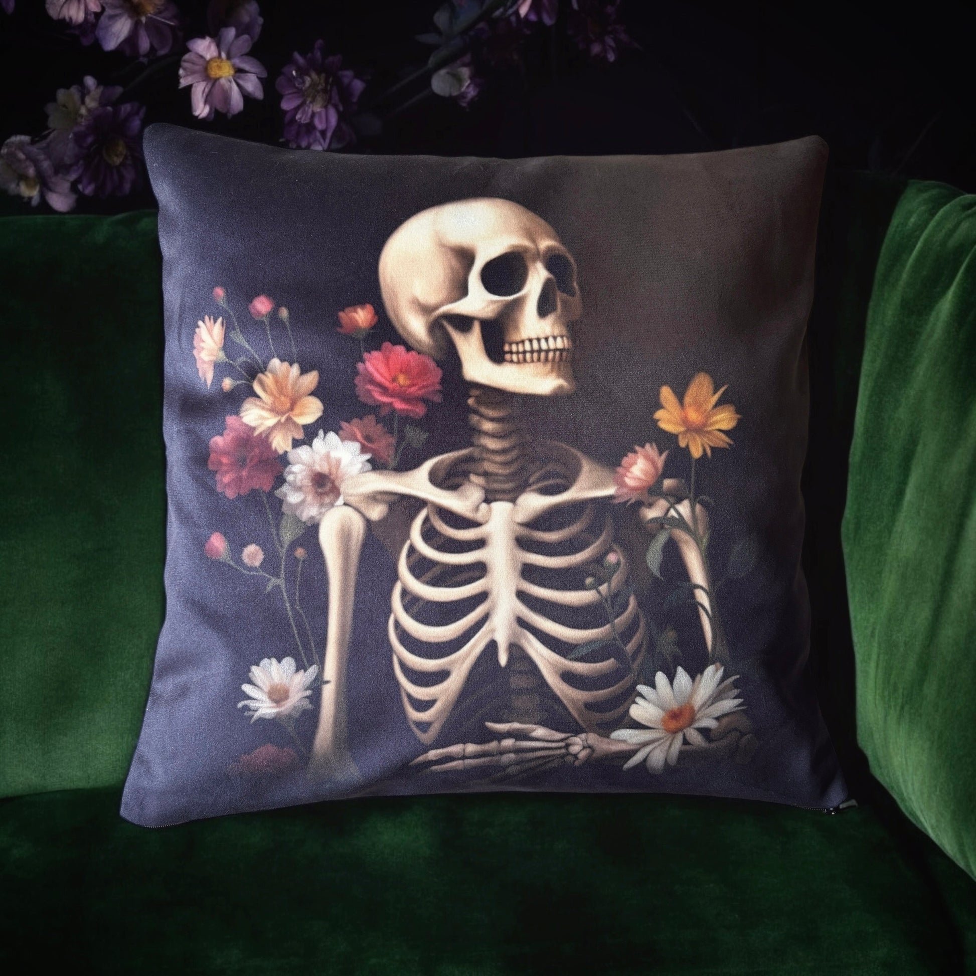 Le Comte aux fleurs. Housse de coussin