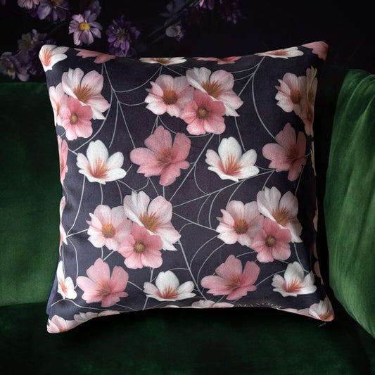 Le Comte aux fleurs. Housse de coussin