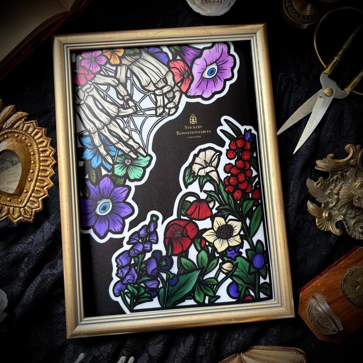 Fleurs mortelles. Stickers repositionnables. A4 à découper