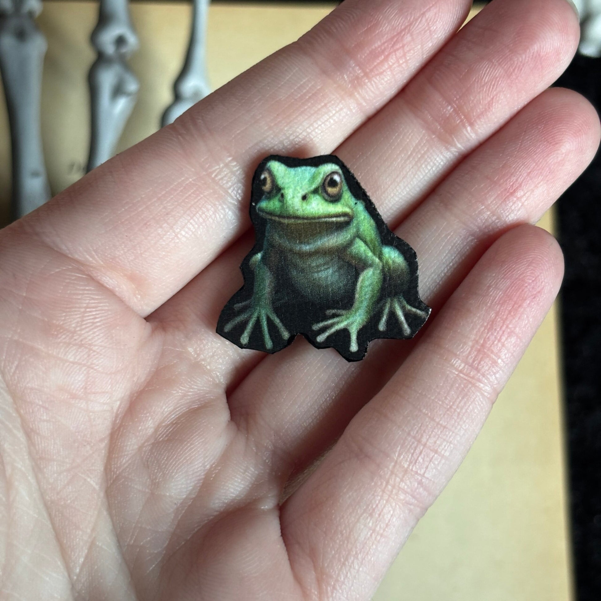 Pins. La Grenouille