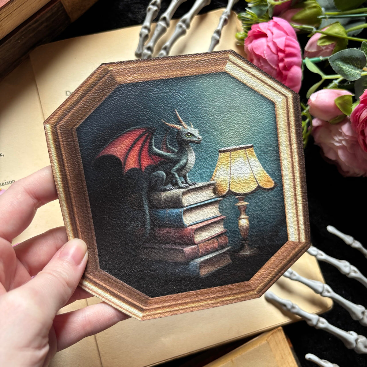 Sous Tasse. Dragon écrivain