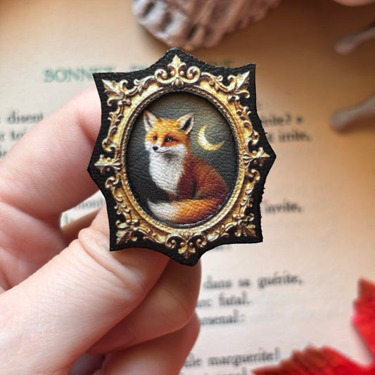 Broche. Satine, la renarde