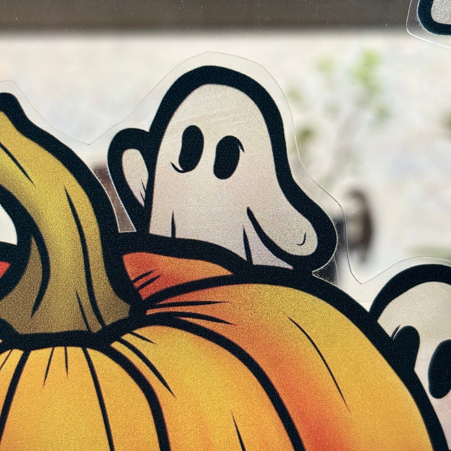 Fantômes d’Halloween . Stickers repositionnables. A4 à découper.
