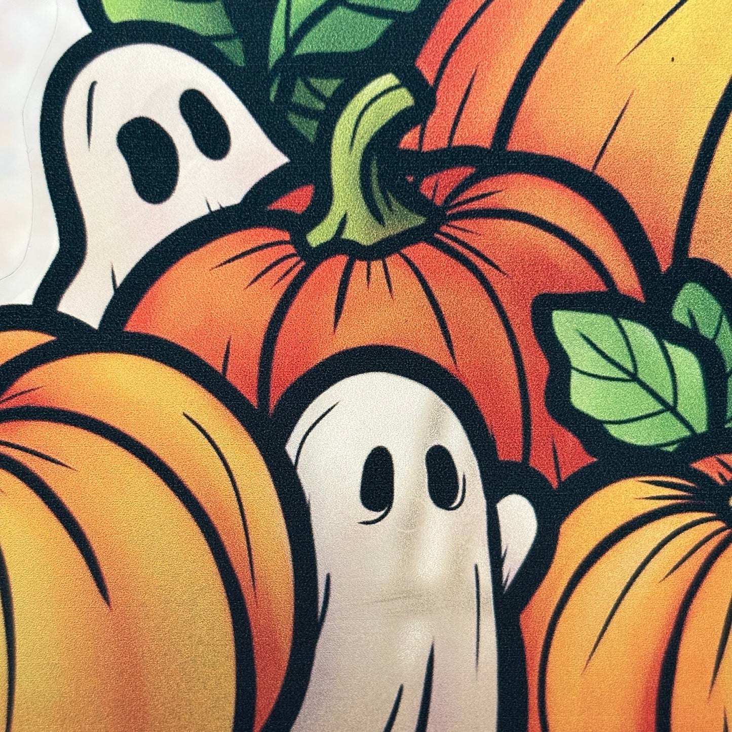 Fantômes d’Halloween . Stickers repositionnables. A4 à découper.