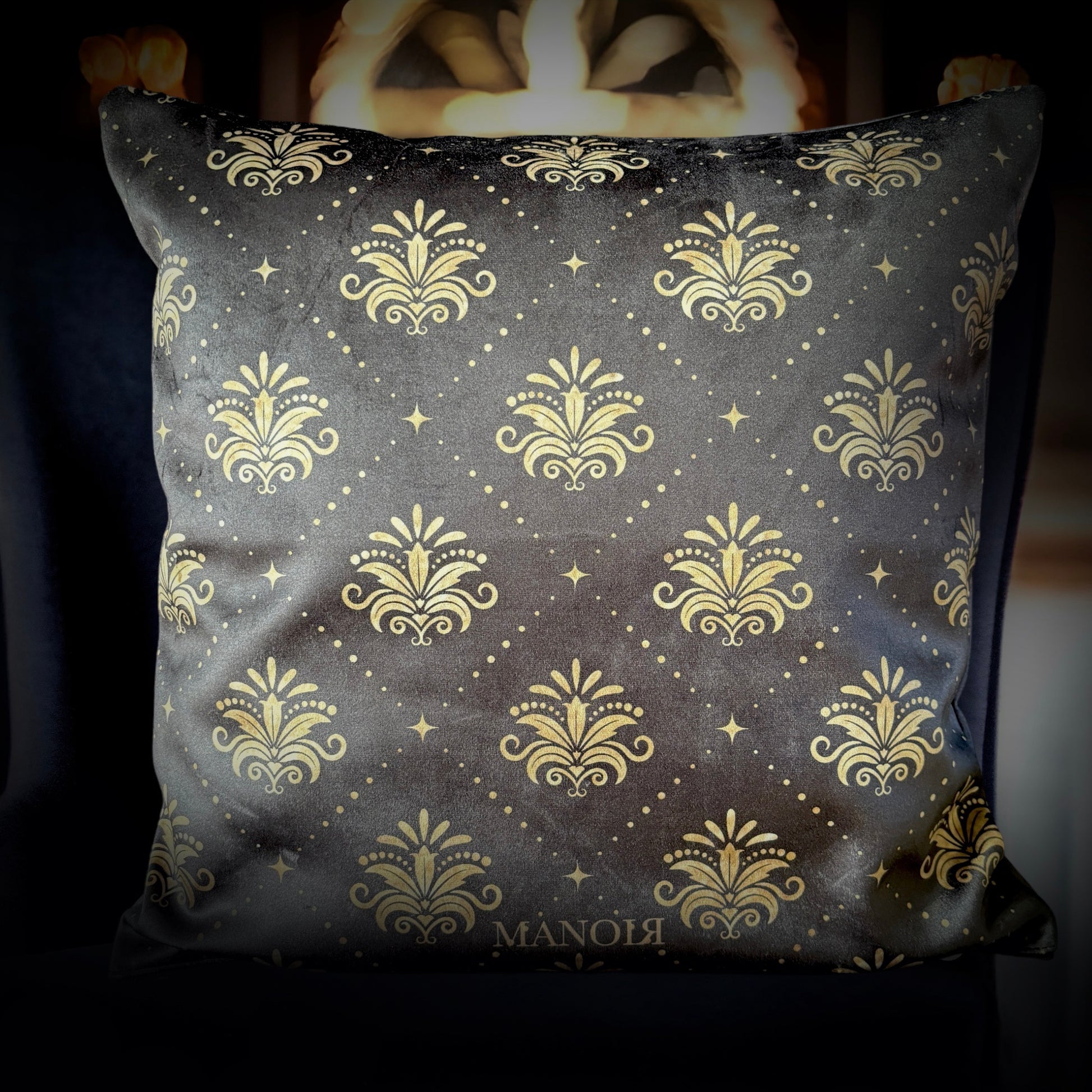 Dans la Cathédrale. Housse de coussin