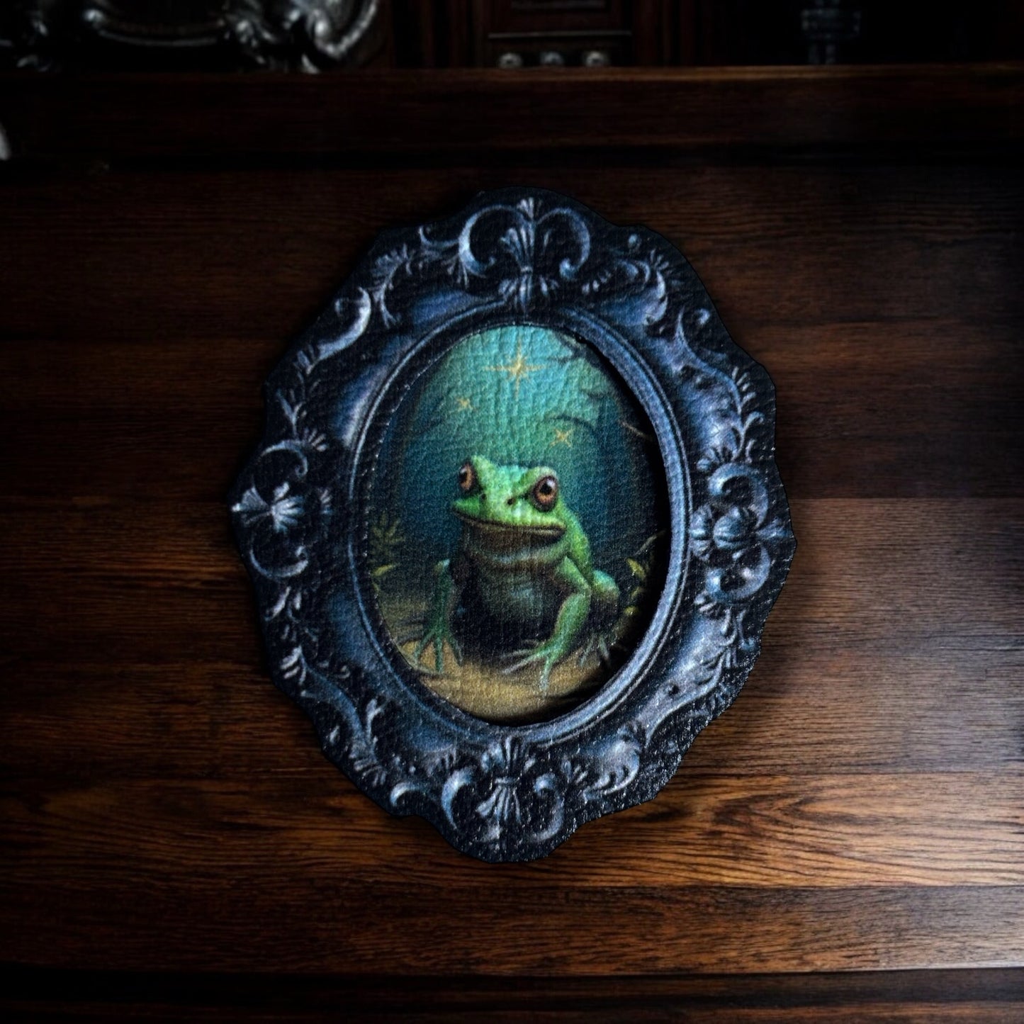 Broche. La lune des grenouilles