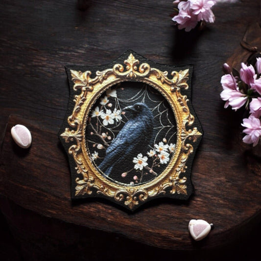 Broche. Un Printemps à t’attendre